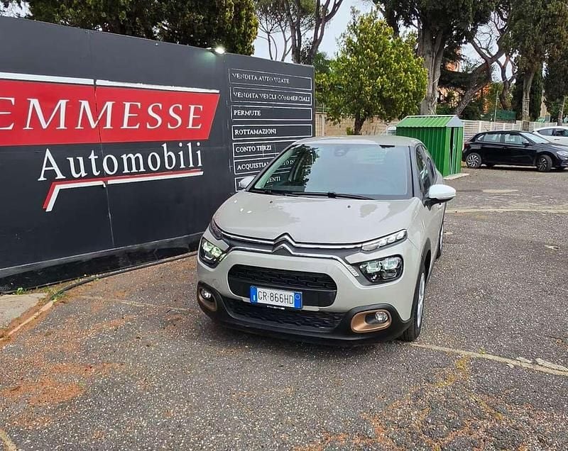 Gebraucht Citroën C3 PureTech 83 PS (61 kW) 2023 Braun Kleinwagen