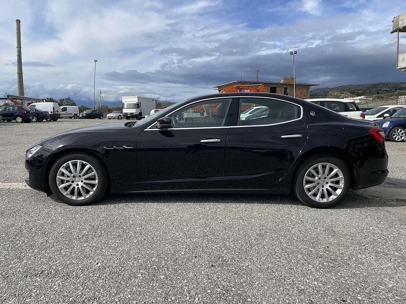 Usata Maserati Ghibli 250 CV (183 kW) 2018 Nero Berlina