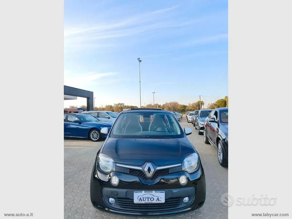 Usata Renault Twingo SE 69 CV (50 kW) 2015 Nero Utilitaria