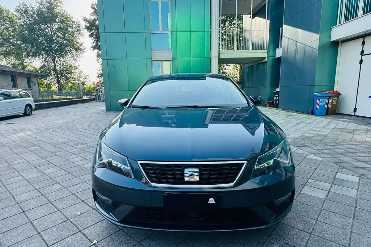 Usata Seat Leon Business 131 CV (96 kW) 2019 Altro Utilitaria