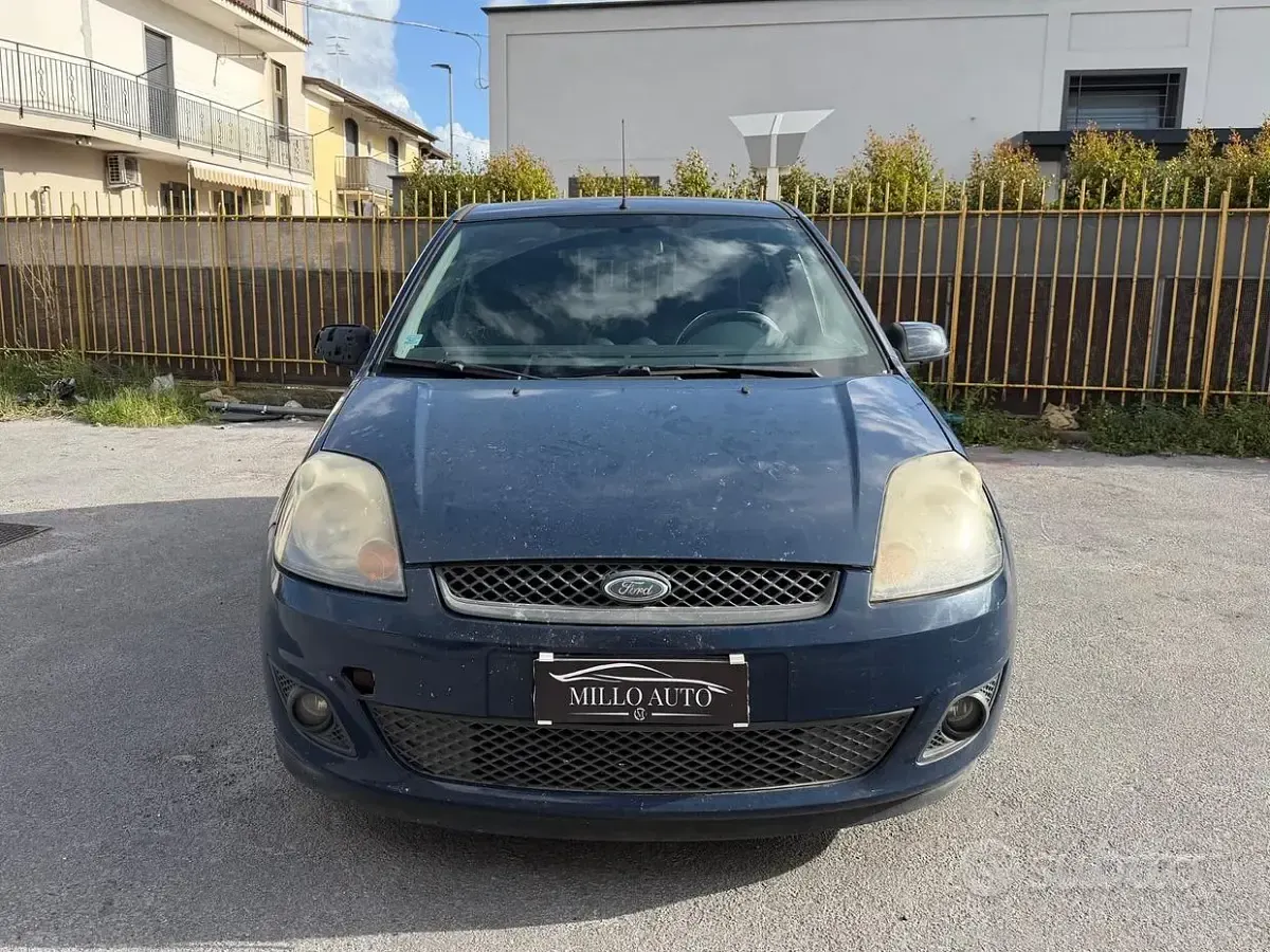 Occasion Ford Fiesta Titanium 68 PK (50 kW) 2008 Blauw Hatchback