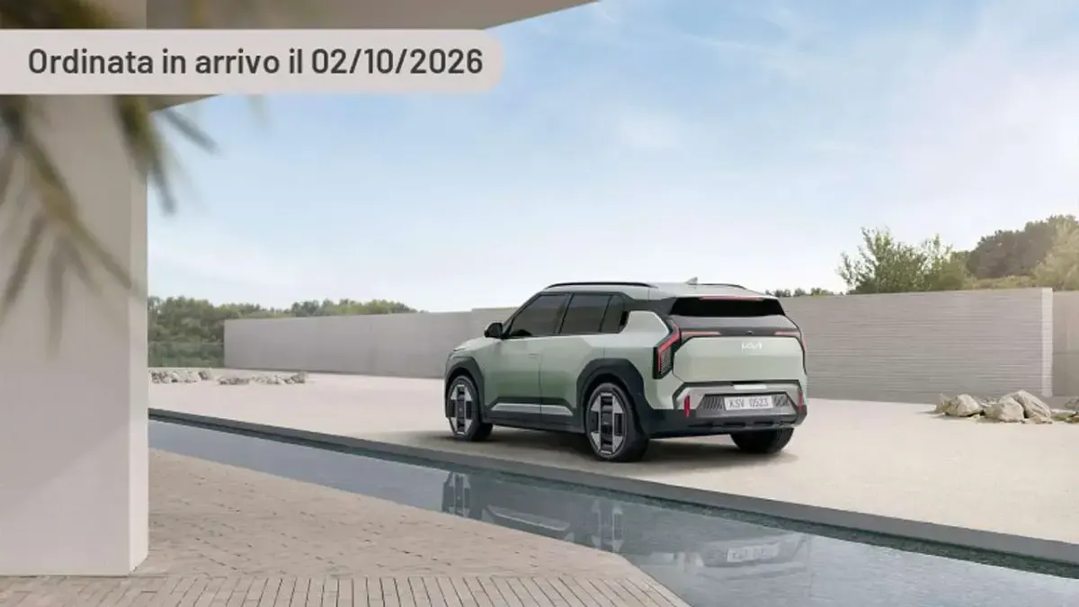 Nuova Kia EV3 Earth 50 kW (68 CV) 2026 Argento SUV