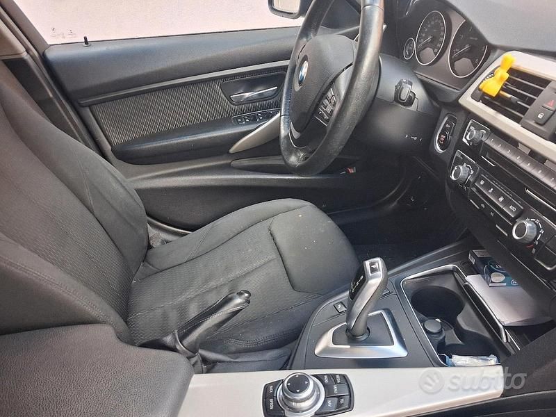 Usata BMW 318 2016 Nero Station wagon