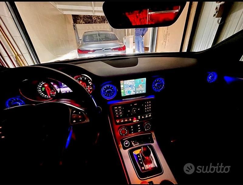 Usata Mercedes SLC200 AMG line 184 CV (135 kW) 2017 Grigio Cabrio