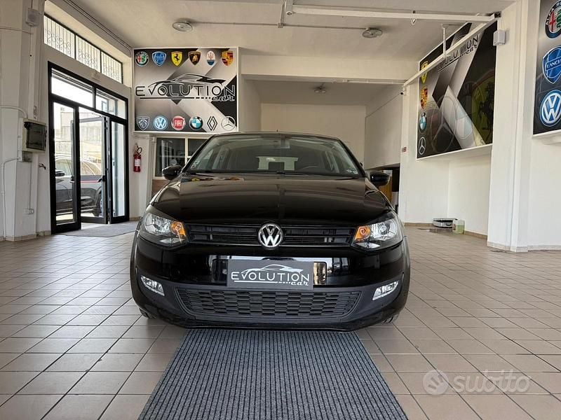 Usata VW Polo 75 CV (55 kW) 2014 Nero Berlina