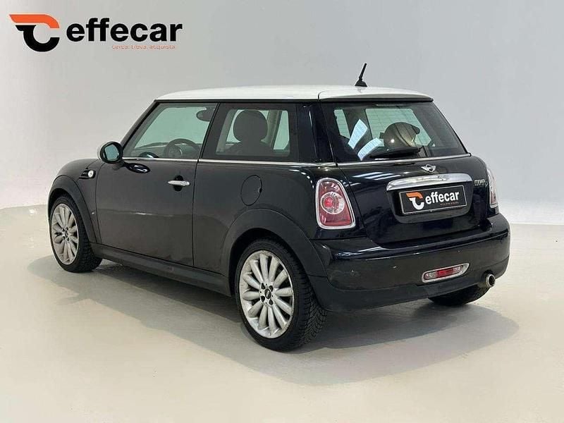 Usata Mini Cooper D Hype 111 CV (81 kW) 2011 Nero Utilitaria