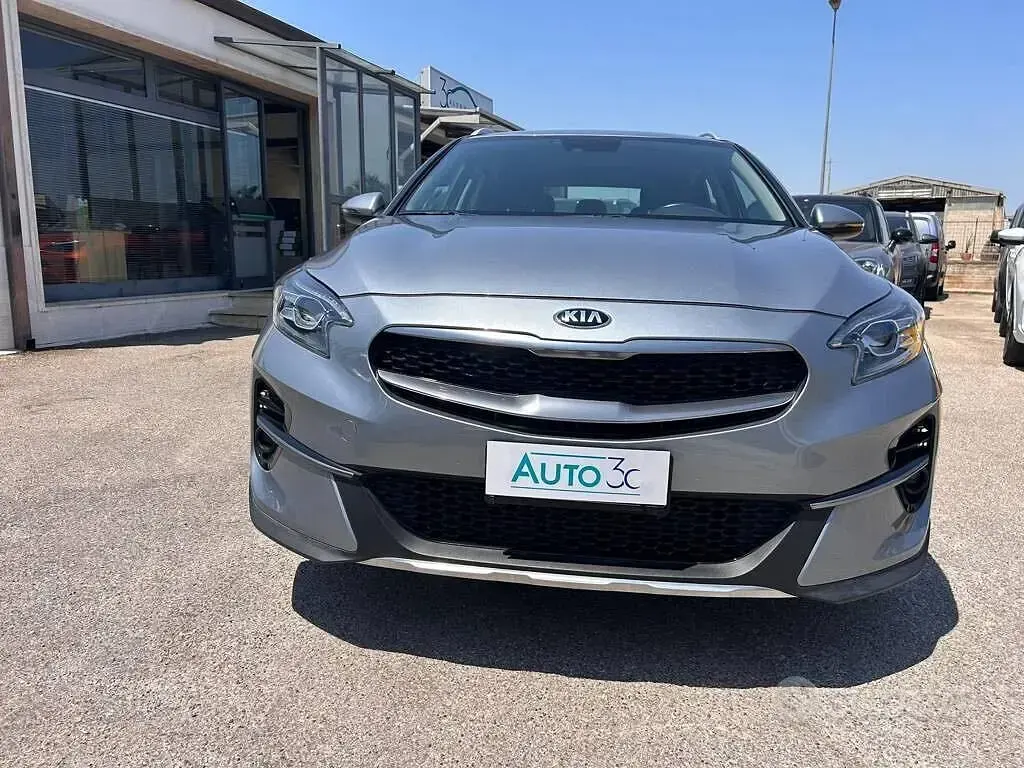 Usata Kia XCeed Style 115 CV (84 kW) 2020 Grigio SUV
