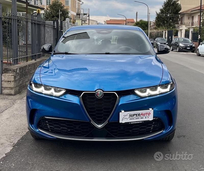 Begagnad Alfa Romeo Tonale Ti 131 HK (96 kW) 2023 Blå SUV
