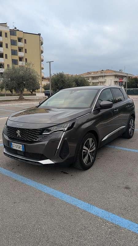 Usata Peugeot 3008 Allure 131 CV (96 kW) 2021 SUV