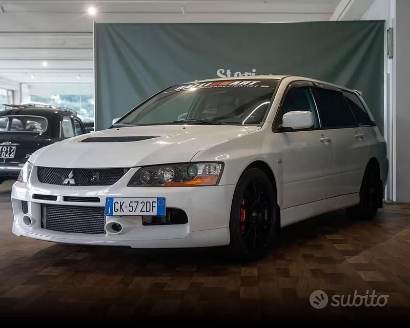 Usata Mitsubishi Lancer 280 CV (205 kW) 2005 Bianco Station wagon