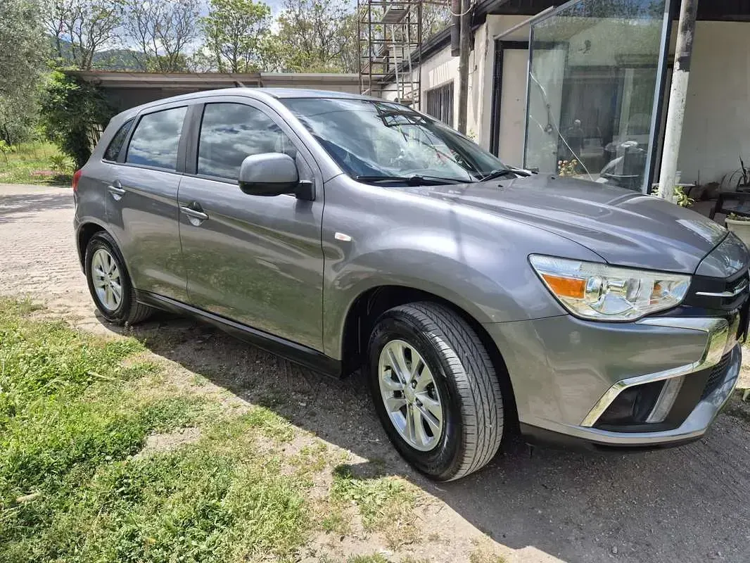 Usata Mitsubishi ASX Inform 117 CV (86 kW) 2019 SUV
