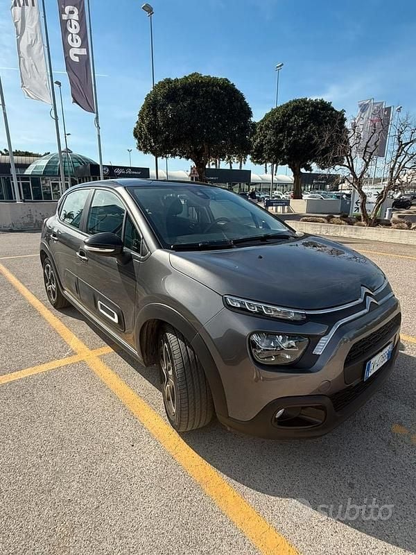Usata Citroën C3 102 CV (75 kW) 2024 Grigio Berlina