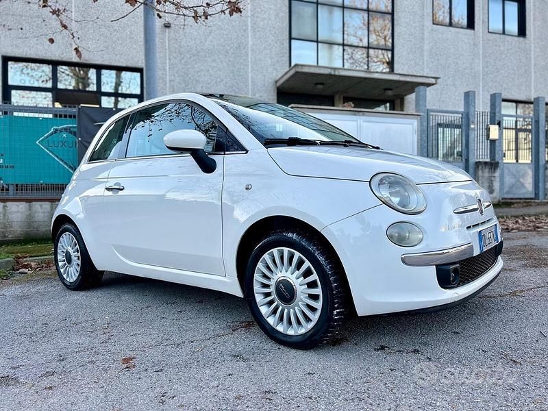 Usata Fiat 500 Lounge 75 CV (55 kW) 2007 Bianco Berlina