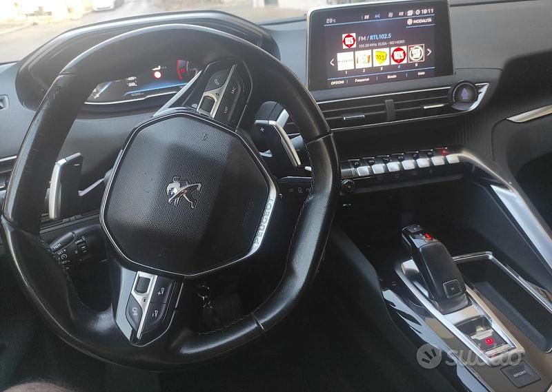 Usata Peugeot 3008 120 CV (88 kW) 2017 Verde SUV