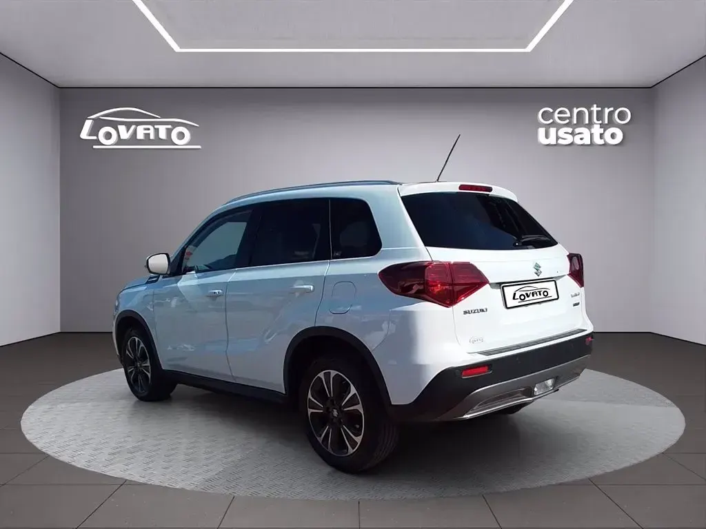 Usata Suzuki Vitara 129 CV (94 kW) 2023 Bianco SUV
