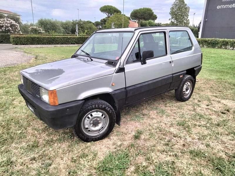 Usata Fiat Panda 30 CV (22 kW) 1983 Utilitaria