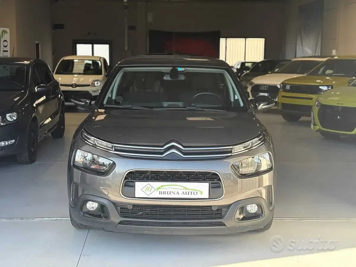 Usata Citroën C4 Feel 110 CV (80 kW) 2019 Grigio Berlina