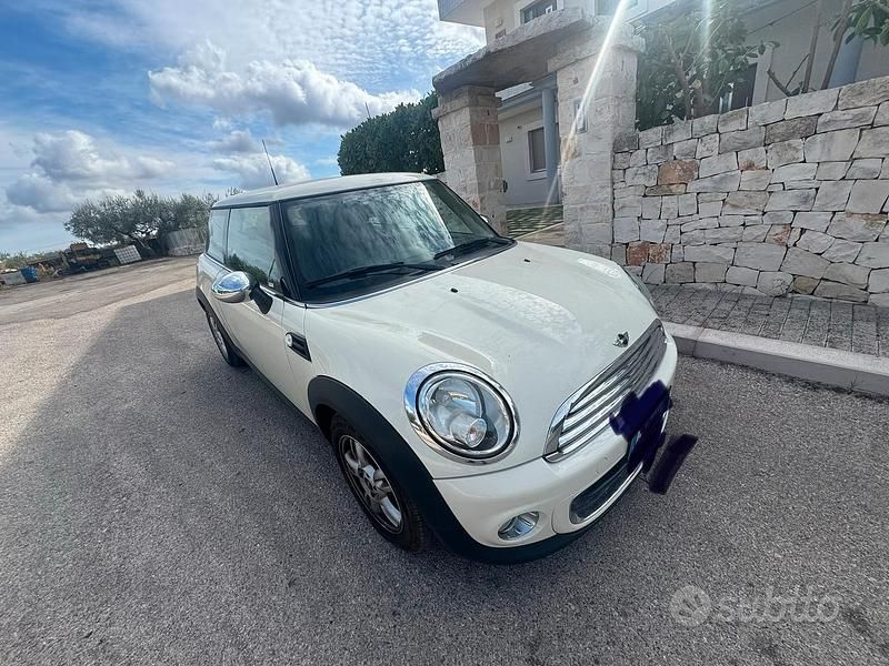 Usata Mini ONE 75 CV (55 kW) 2013 Utilitaria