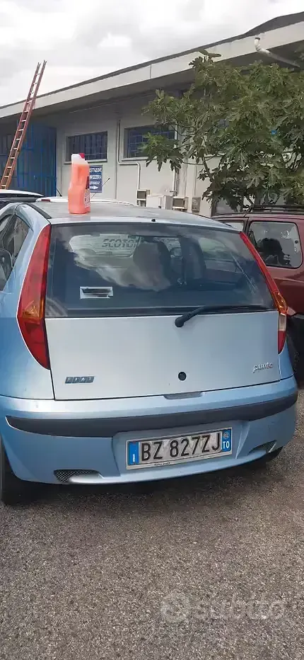 Usata Fiat Punto 60 CV (44 kW) 2003 Utilitaria