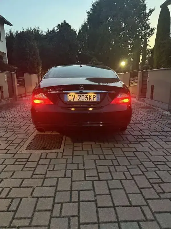 Usata Mercedes CLS350 272 CV (200 kW) 2005 Coupé