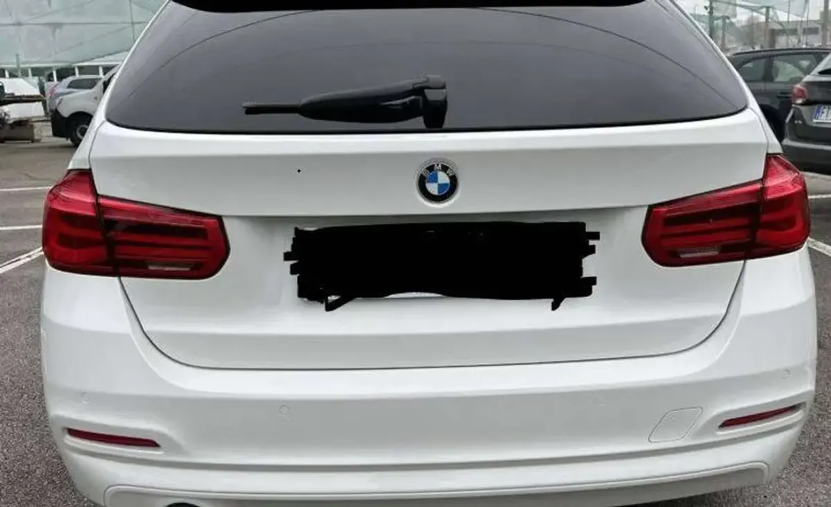 Usata BMW 316 Advantage 116 CV (85 kW) 2018 Bianco Station wagon