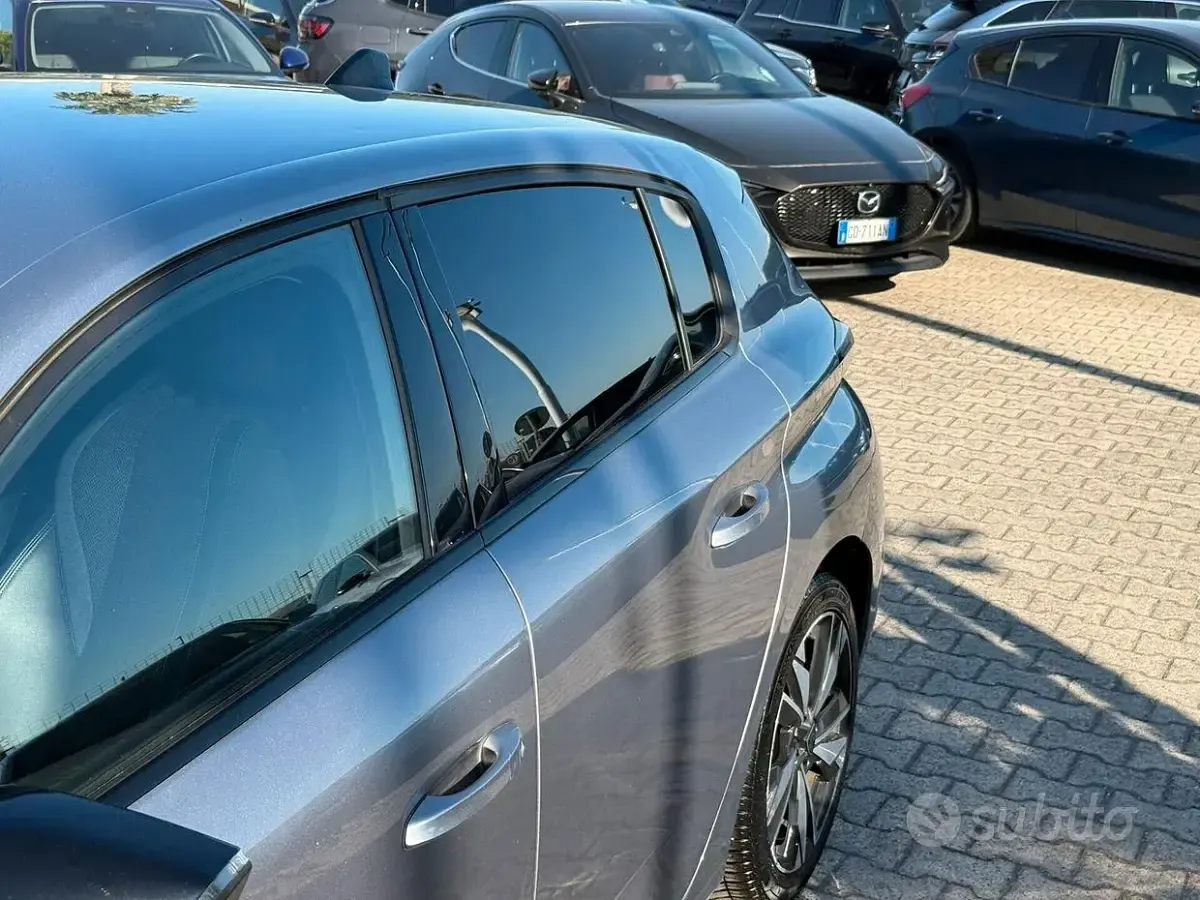 Usata Peugeot 308 Allure 131 CV (96 kW) 2022 Grigio artense Berlina