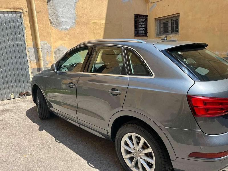 Usata Audi Q3 Design 150 CV (110 kW) 2018 Argento SUV