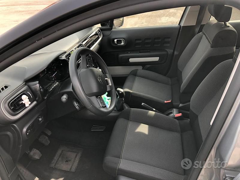 Usata Citroën C3 PureTech 83 CV (61 kW) 2024 Grigio Berlina