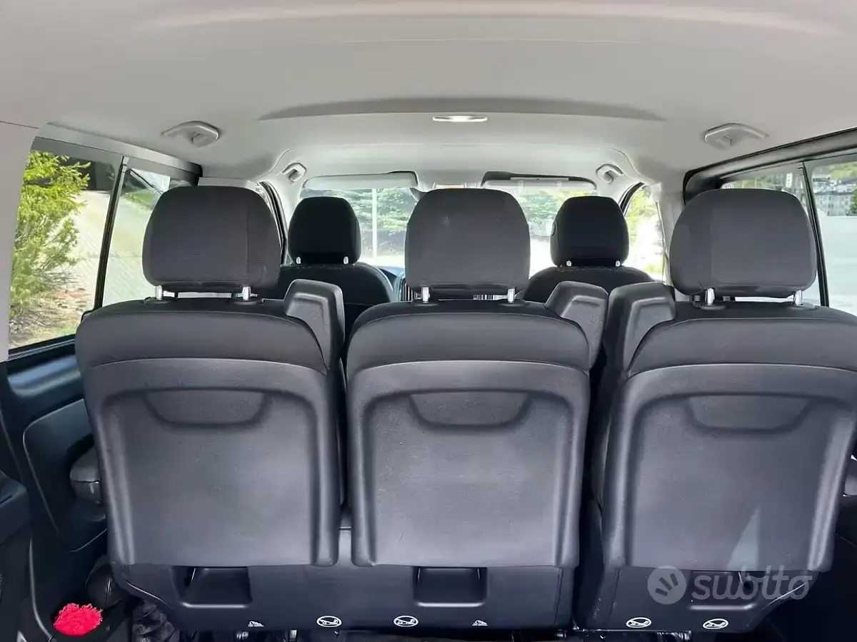 Usata Mercedes Vito 114 CV (83 kW) 2024 Nero Furgone