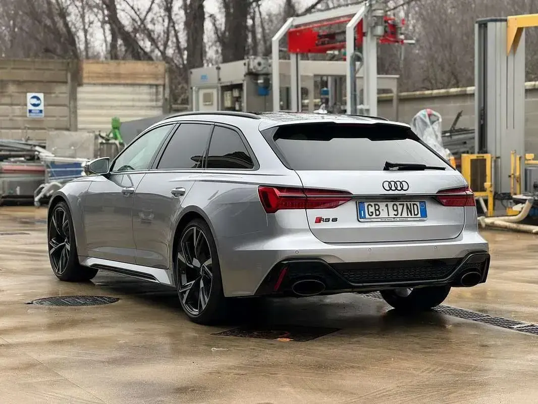 Usata Audi RS6 600 CV (441 kW) 2020 Station wagon