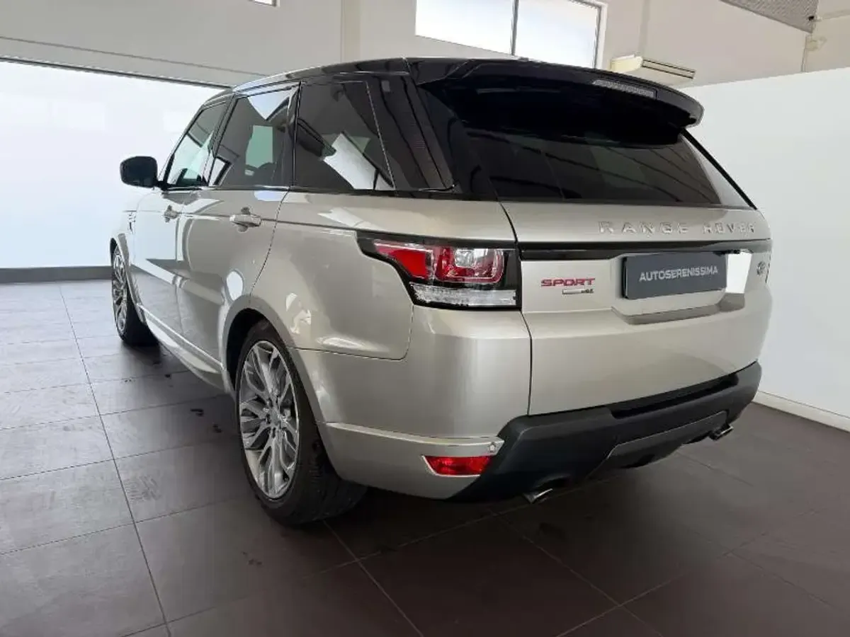 Usata Land Rover Range Rover HSE 249 CV (183 kW) 2015 Oro SUV