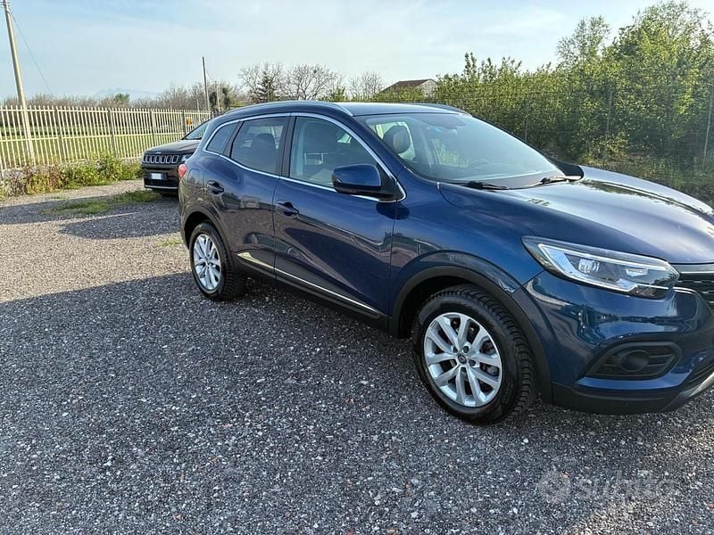 Usata Renault Kadjar 115 CV (84 kW) 2021 Blu SUV