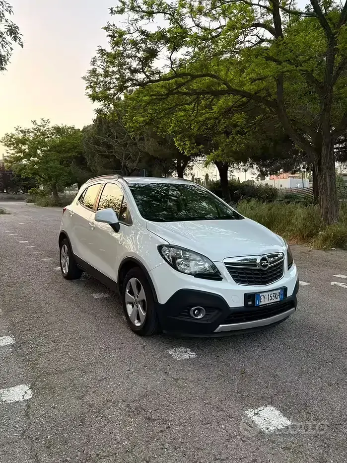 Usata Opel Mokka 140 CV (102 kW) 2015 SUV
