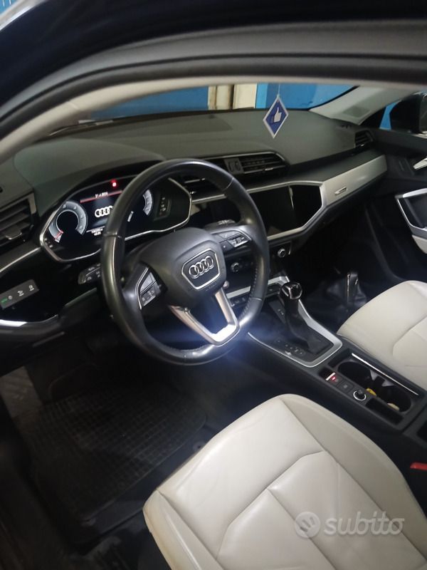 Usata Audi Q3 Sportback 150 CV (110 kW) 2020 Blu SUV