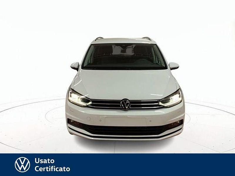 Gebraucht VW Touran Edition 122 PS (89 kW) 2025 Weiß Van / Kleinbus