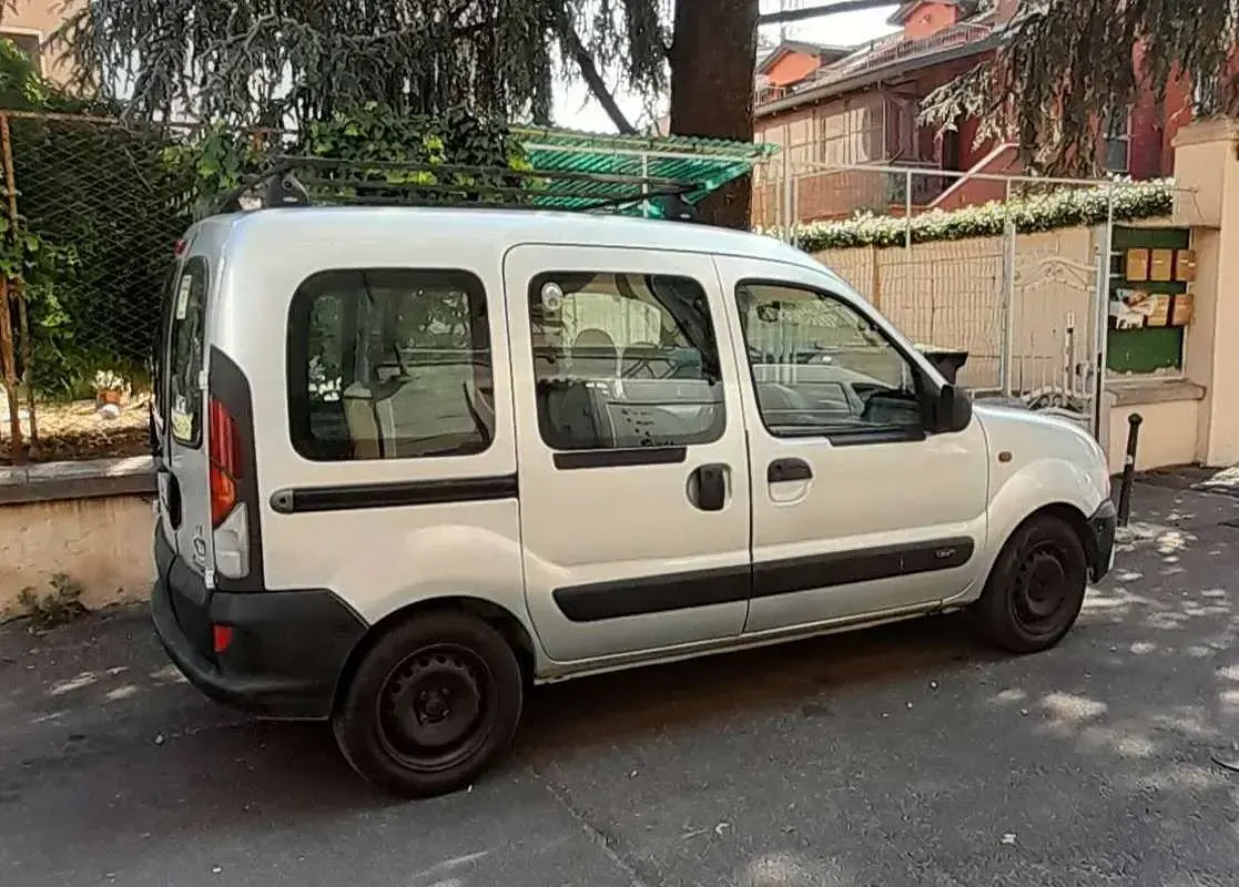 Usata Renault Kangoo Expression 80 CV (58 kW) 2003 Monovolume