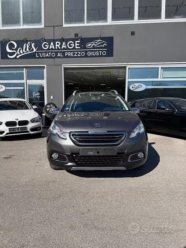 Usata Peugeot 2008 82 CV (60 kW) 2016 Marrone SUV