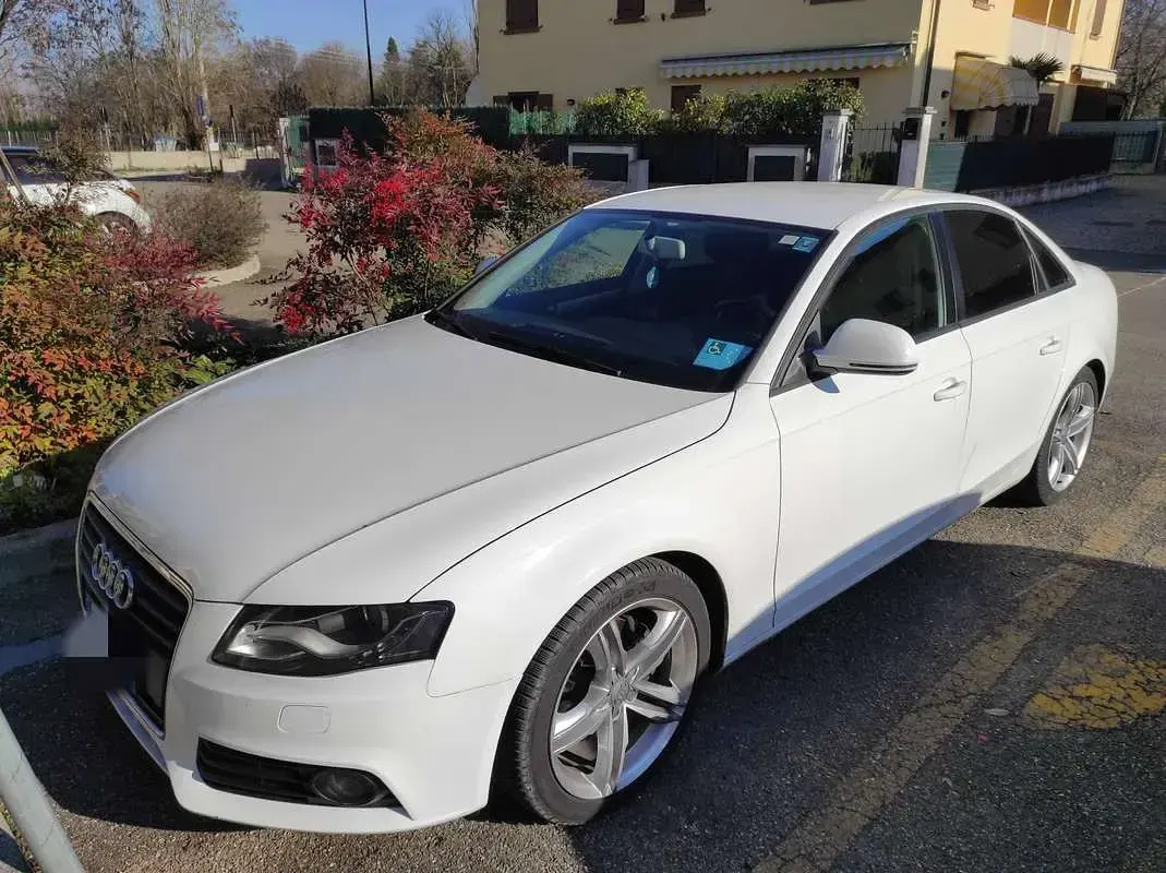 Usata Audi A4 Ambiente 160 CV (117 kW) 2008 Bianco Berlina