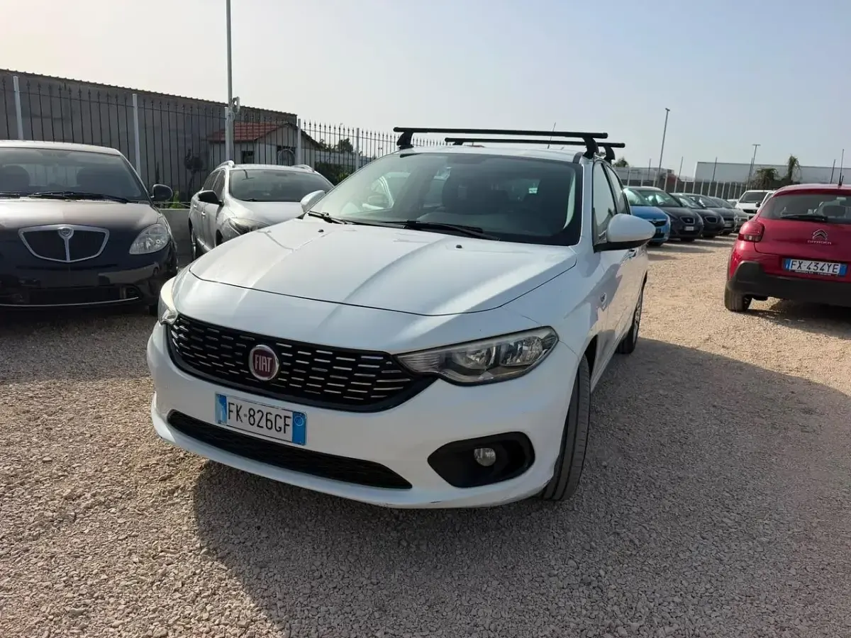 Usata Fiat Tipo Business 95 CV (69 kW) 2017 Bianco Berlina