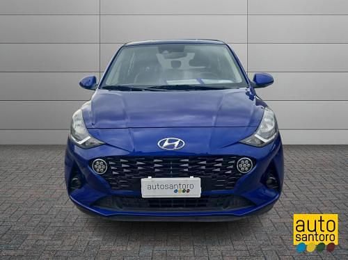 Usata Hyundai i10 100 CV (73 kW) 2023 Blu Utilitaria