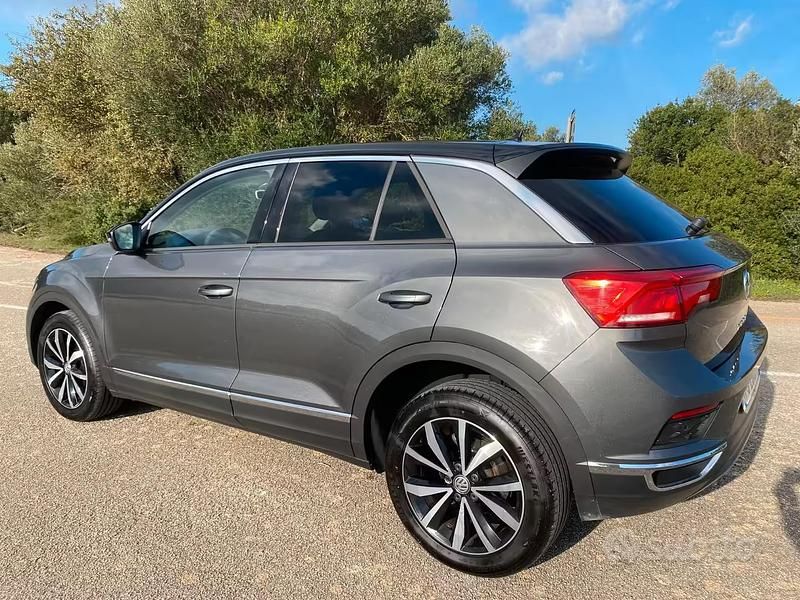 Usata VW T-Roc Style 115 CV (84 kW) 2018 SUV