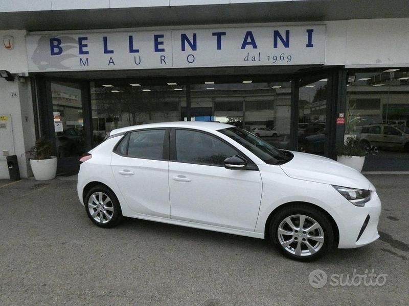 Bianco Usata 2022 Opel Corsa Edition Tre volumi | 13.500 € (Buon prezzo) - Immagine 1/4