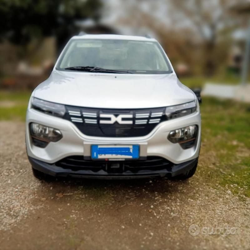Usata Dacia Spring Extreme 47 kW (65 CV) 2024 Grigio Utilitaria