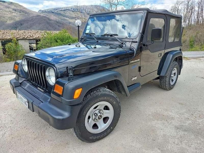 Nero Usata 1997 Jeep Wrangler Sport SUV | 13.840 € (Ottimo prezzo) - Immagine 1/4