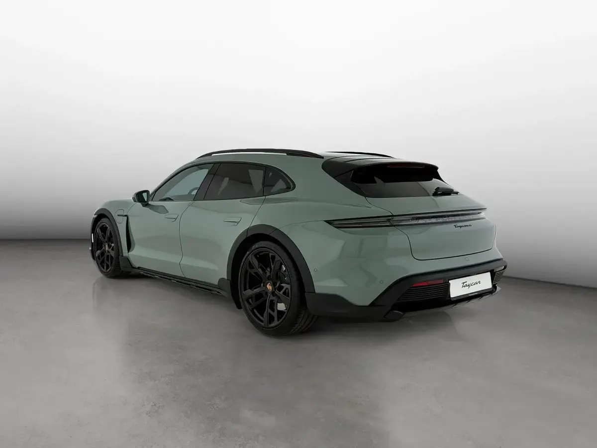 Nuova Porsche Taycan Cross Turismo 300 kW (408 CV) 2026 Shade green metallizzato
