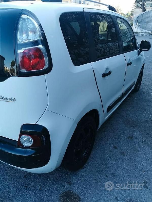 Usata Citroën C3 Picasso 92 CV (67 kW) 2011 Bianco Monovolume