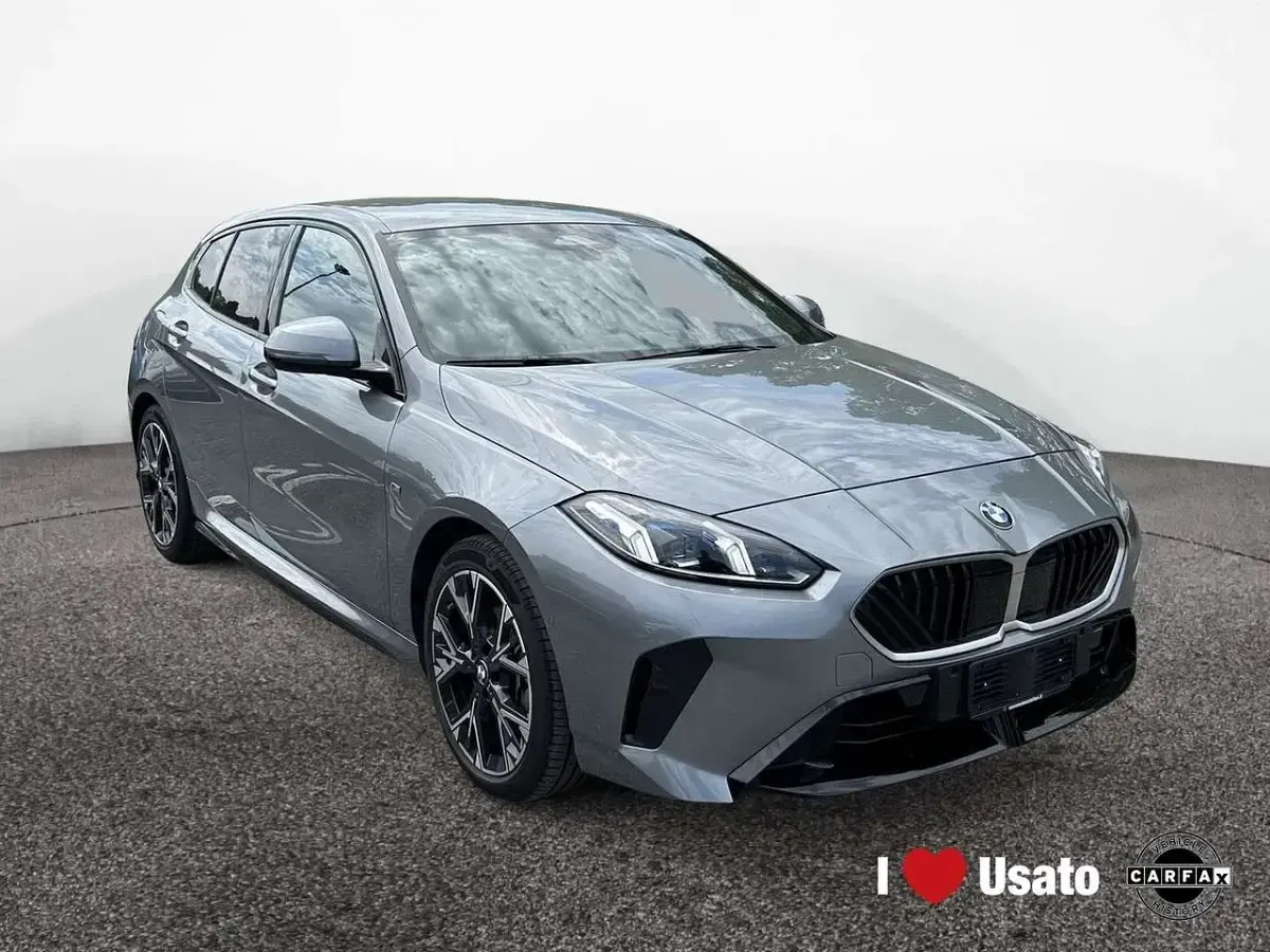 Usata BMW 120 M Sport 163 CV (119 kW) 2025 Grigio Utilitaria