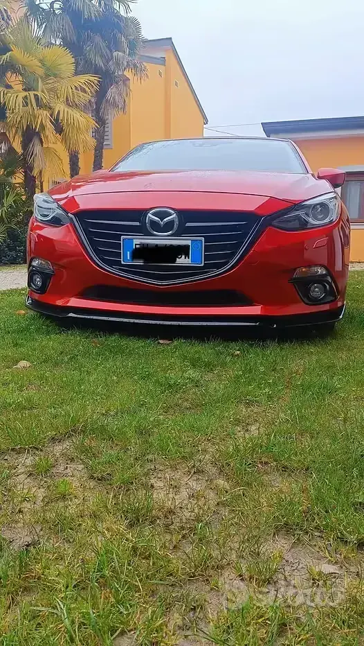 Usata Mazda 3 150 CV (110 kW) 2015 Rosso Berlina