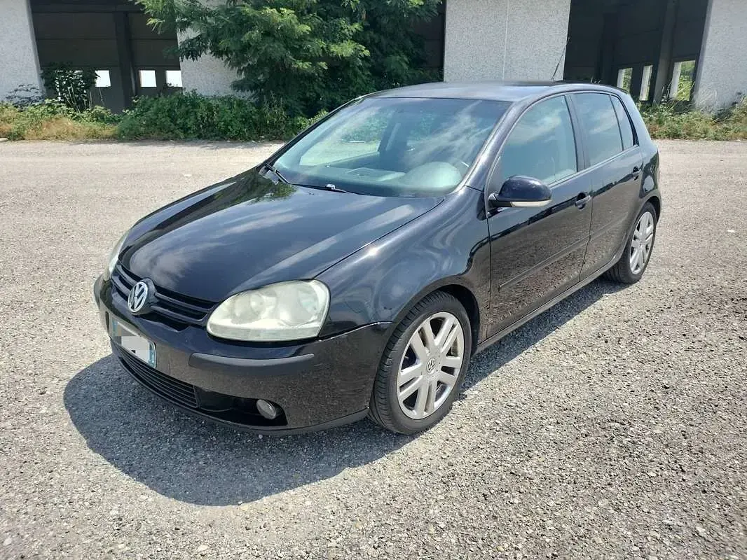 Usata VW Golf V Sportline 116 CV (85 kW) 2007 Nero Berlina