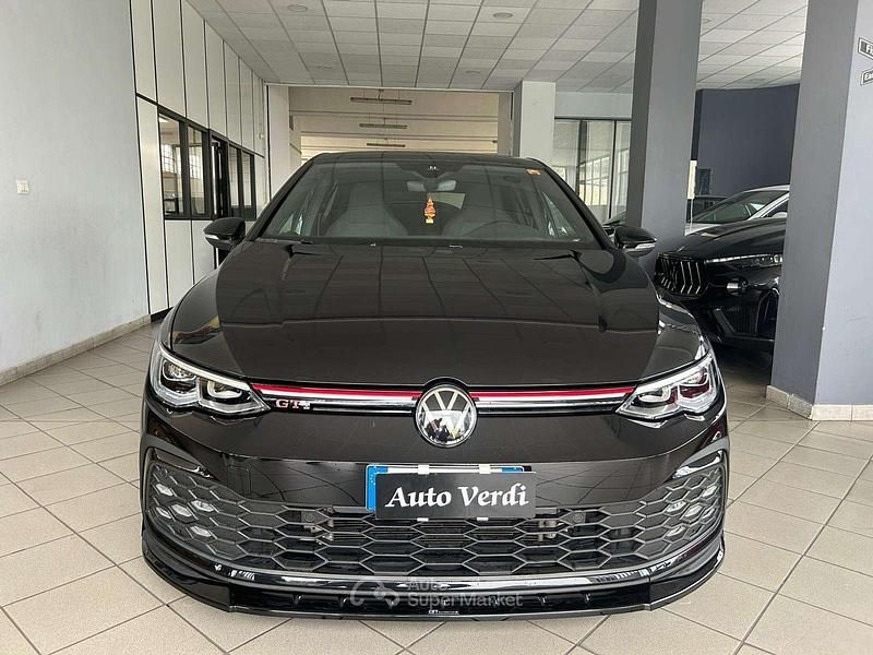 Usata VW Golf VIII GTI 245 CV (180 kW) 2021 Nero Berlina
